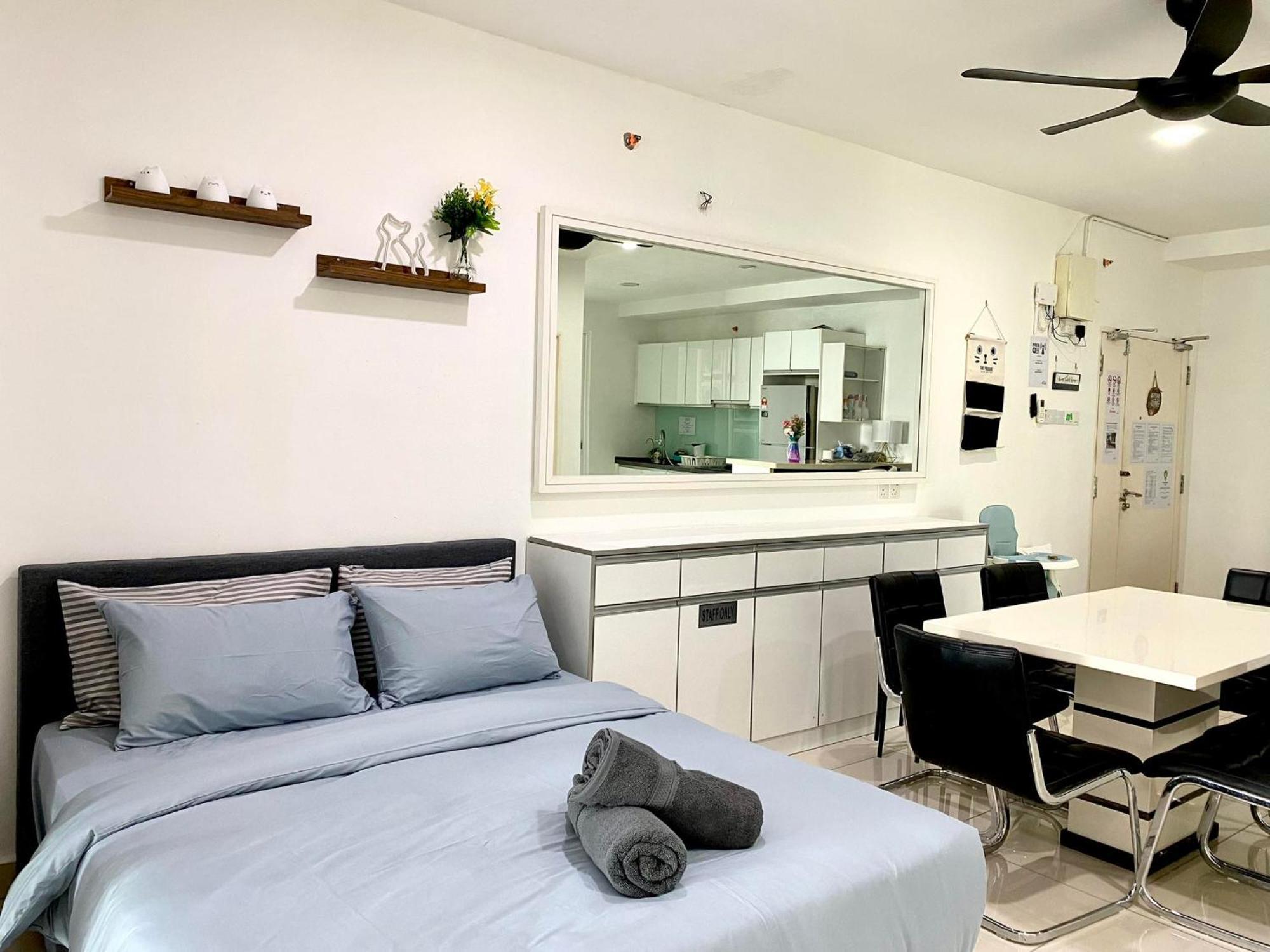 ג'ורג' טאון Mansion One Suite By Staycation Homestay מראה חיצוני תמונה