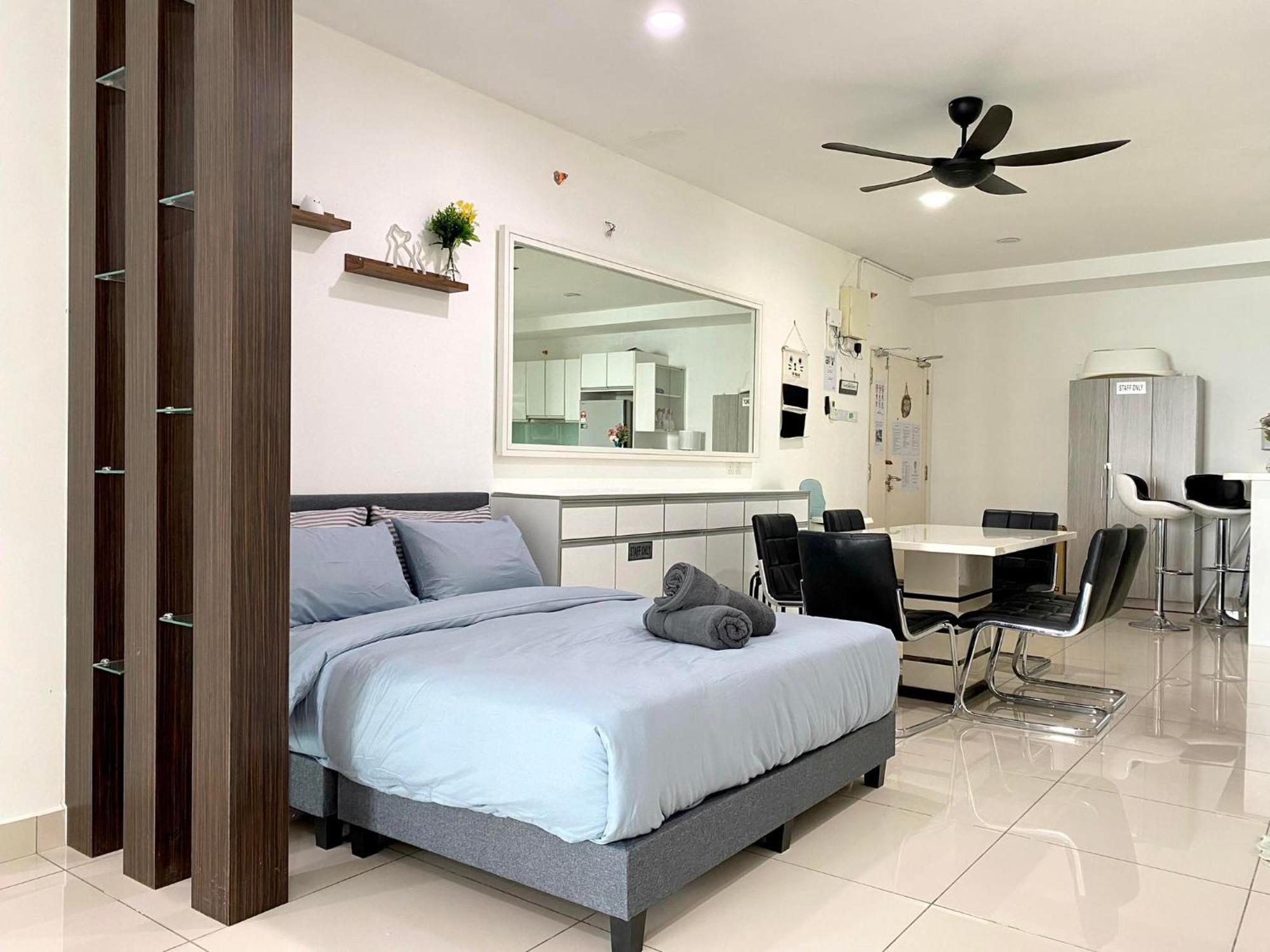 ג'ורג' טאון Mansion One Suite By Staycation Homestay מראה חיצוני תמונה